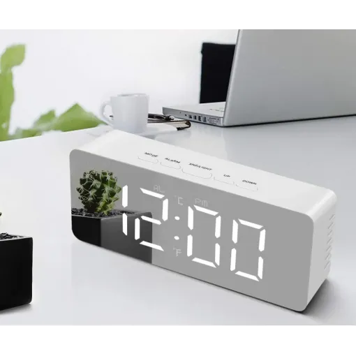 MIRROR WHITE DIGITAL CLOCK